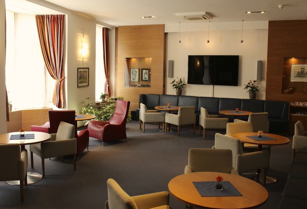 Hotel Stiegl Scala Болзано Екстериор снимка