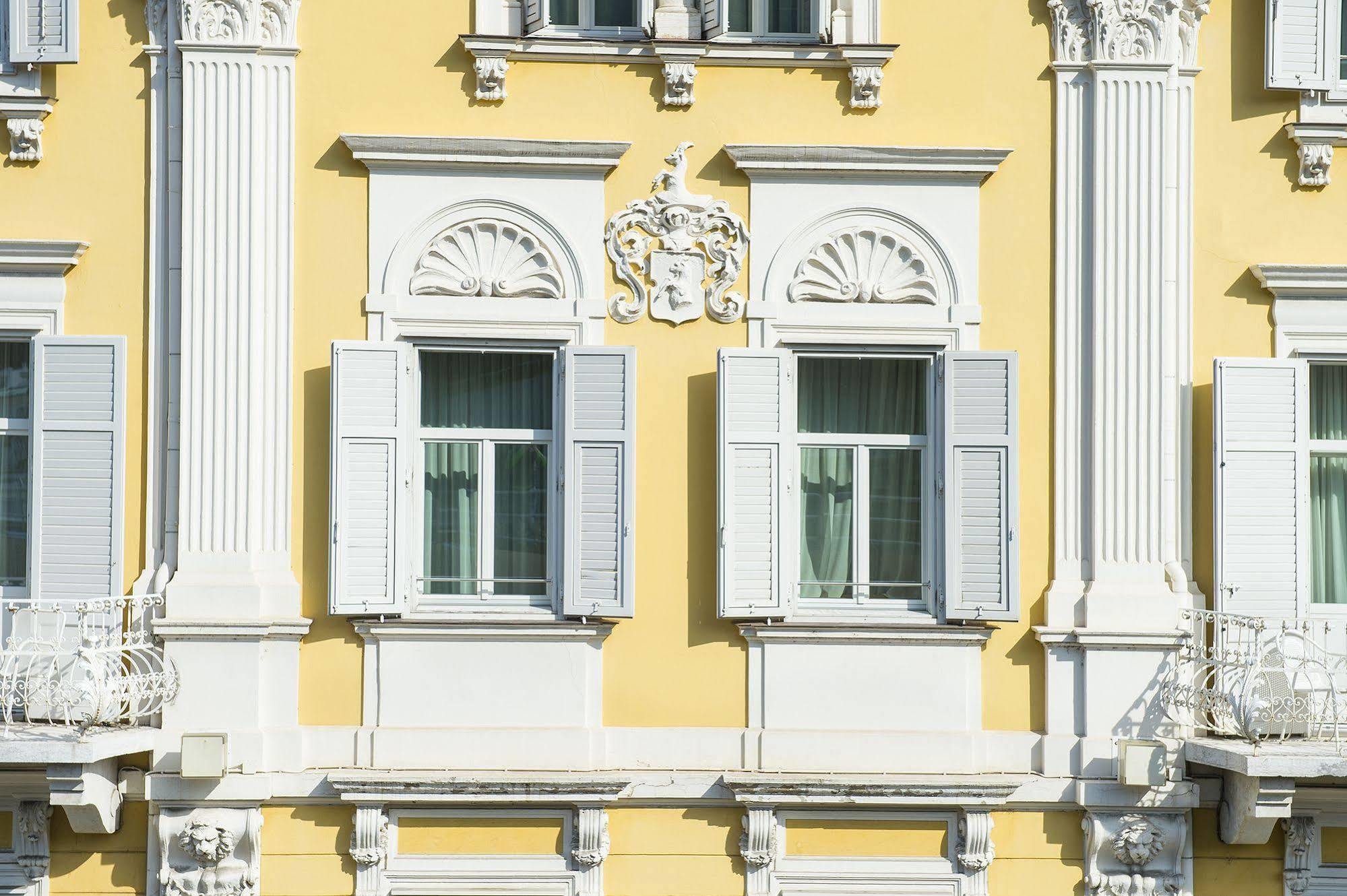 Hotel Stiegl Scala Болзано Екстериор снимка